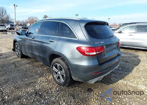 2016 Mercedes-Benz Glc 300 4Matic from USA, damaged, VIN WDC0G4KB8GF111558
